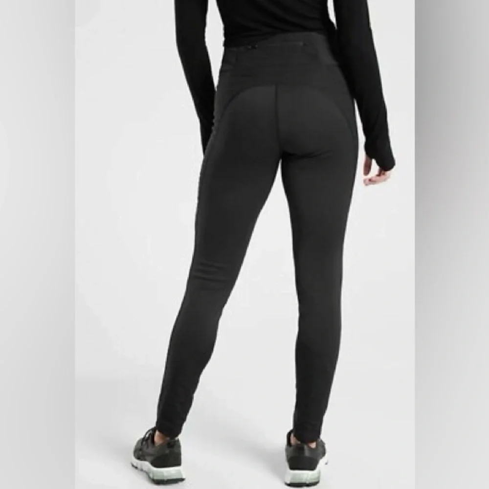Athleta peak hybrid